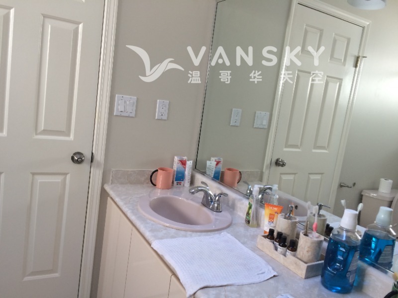 230207112155_bedroom1 with wash room 1.JPG